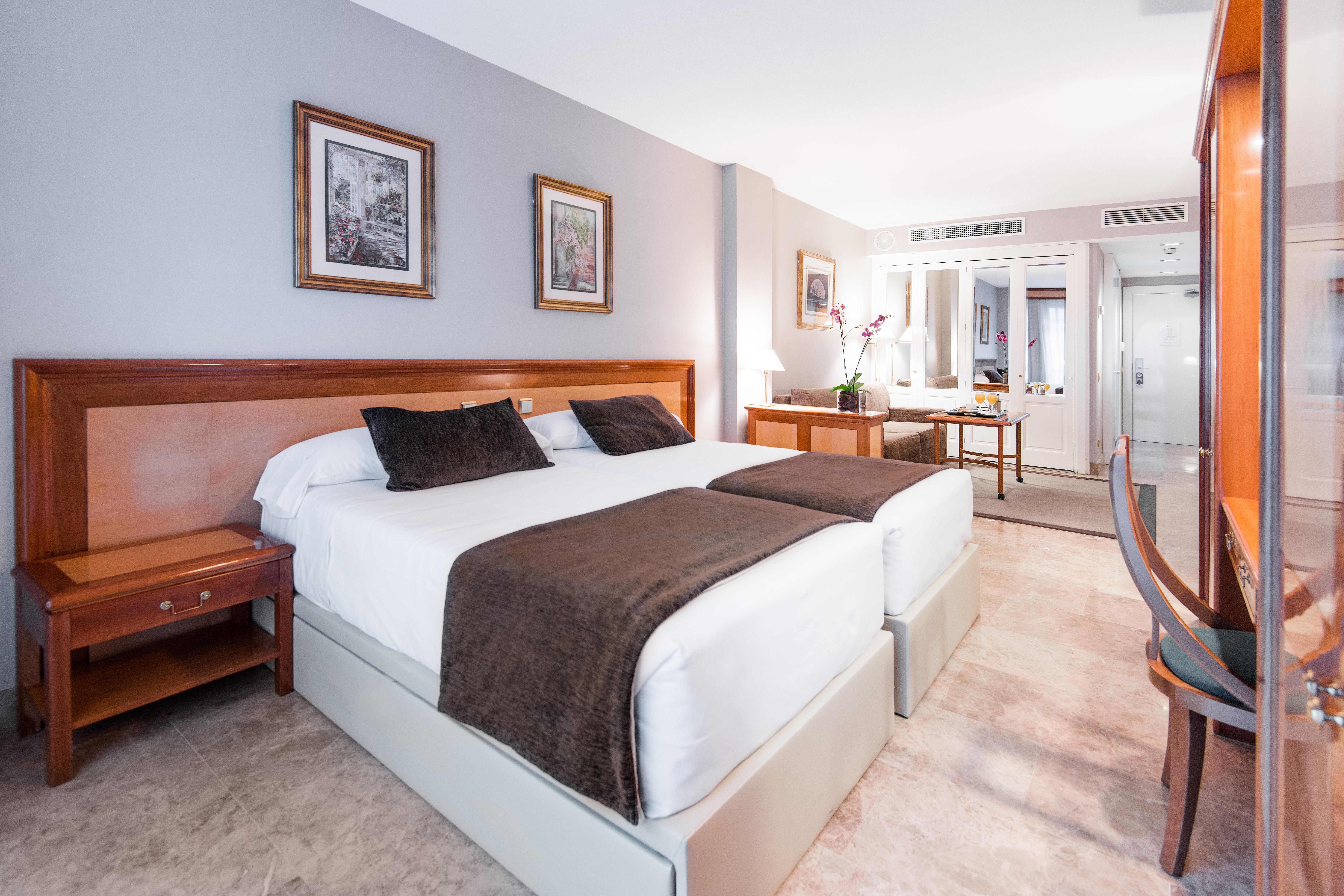 Vp Madrono Hotel Madrid Luaran gambar