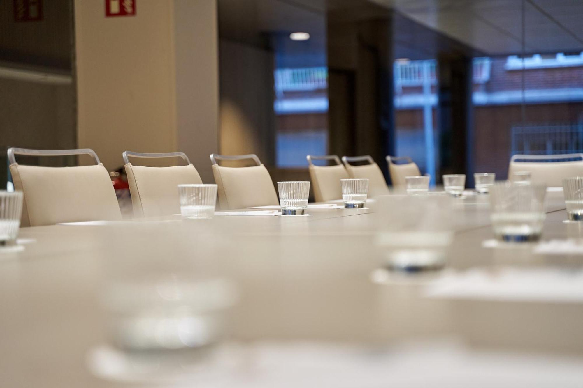 Vp Madrono Hotel Madrid Luaran gambar