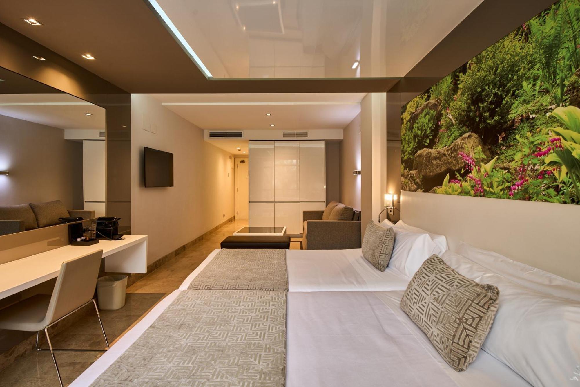 Vp Madrono Hotel Madrid Luaran gambar