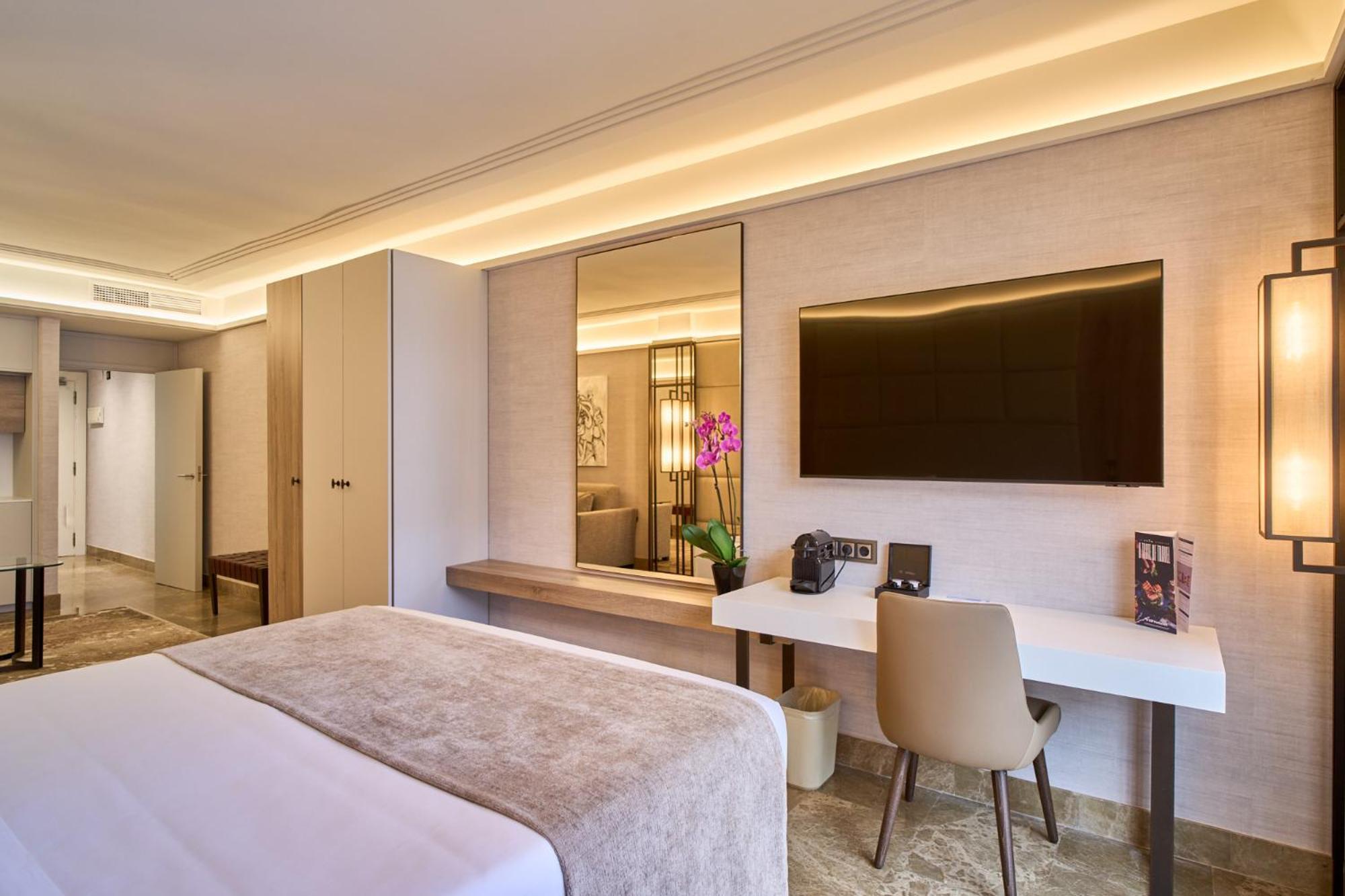 Vp Madrono Hotel Madrid Luaran gambar
