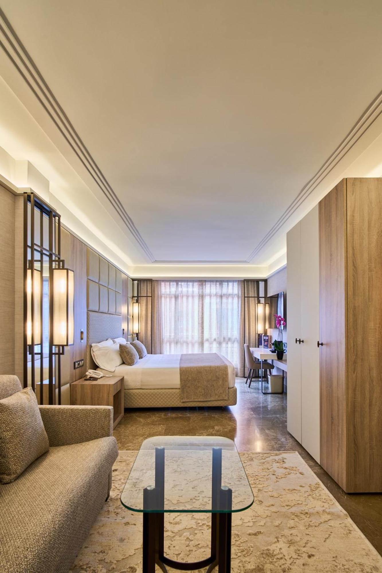 Vp Madrono Hotel Madrid Luaran gambar